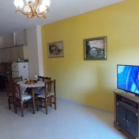 Bledi Apartment Sarande
